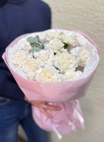 Букет из гвоздик &laquo;Белый сад&raquo; от интернет-магазина цветов в 