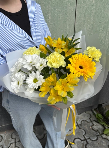 Букет «Хорошего дня» от интернет-магазина цветов в 