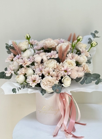 Композиция из цветов «Легкая нежность» от интернет-магазина цветов в 