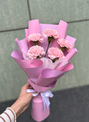 Букет из гвоздики «Миниатюрка» от интернет-магазина цветов в 