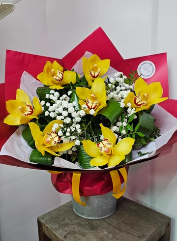 Букет с орхидеями&laquo; Солнечная орхидея&raquo; от интернет-магазина цветов в 